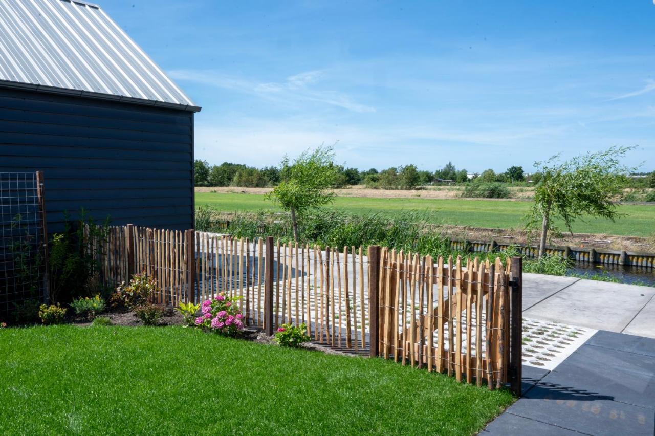 4 To 6 Persons Waterfront Villa Roelofarendsveen 외부 사진
